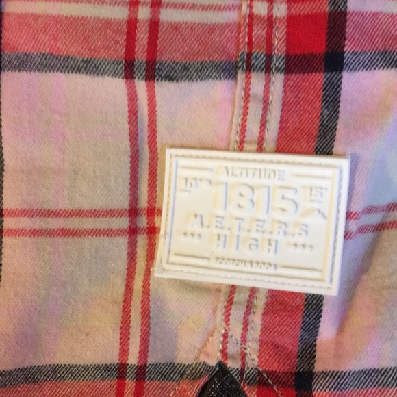 Lightweight Plaid Flannel Shirt - Picture 5 of 8